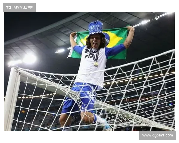 从大卫路易斯落选事件看球员竞技状态与团队战术选择的博弈